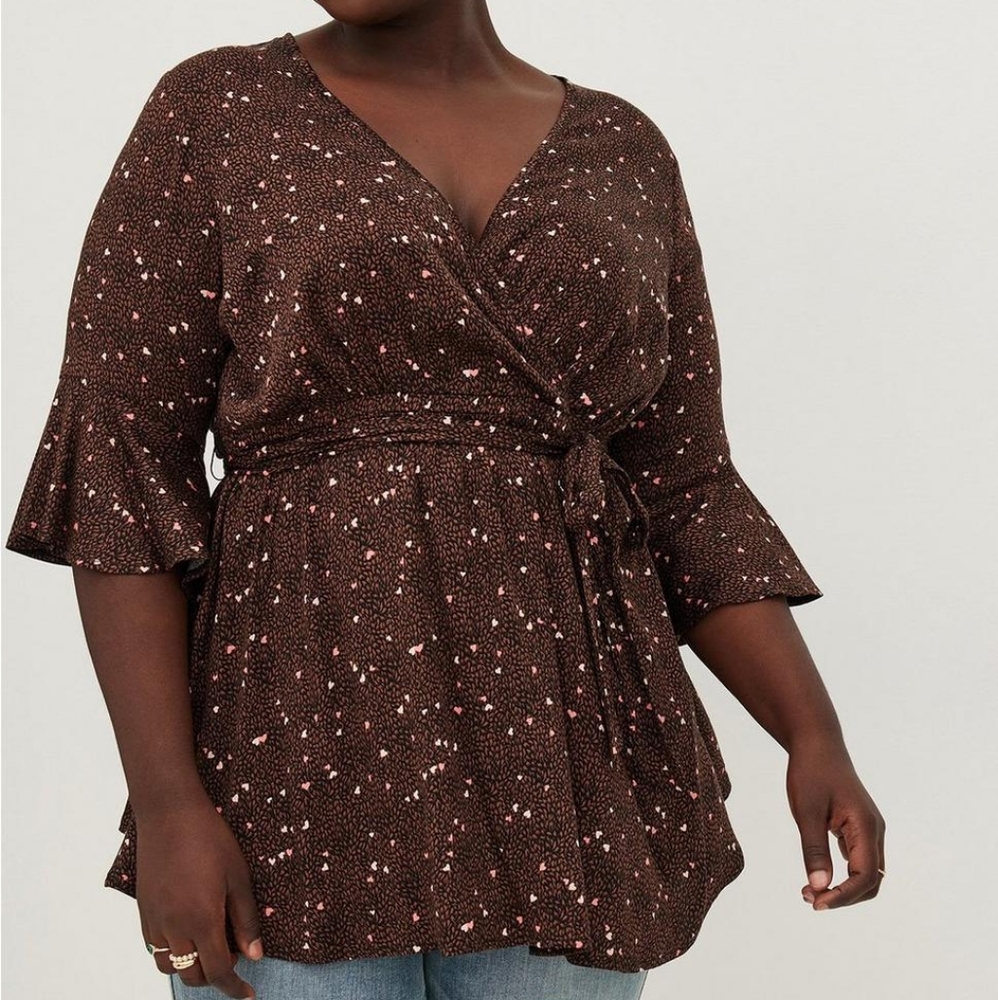 NWT Babydoll Challis Surplice Tie-Front Top